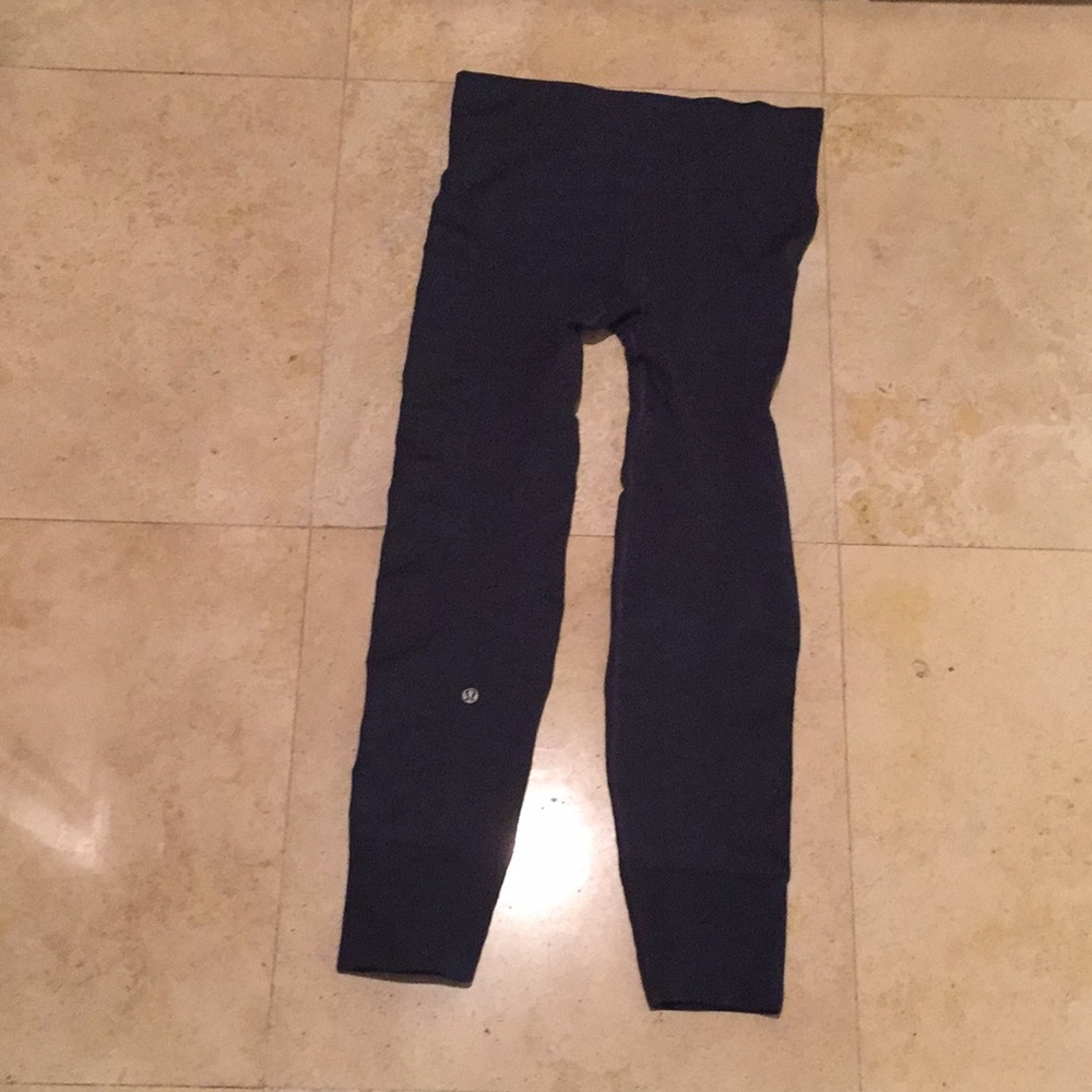 Lulu lemon pants - Picture 1 of 2